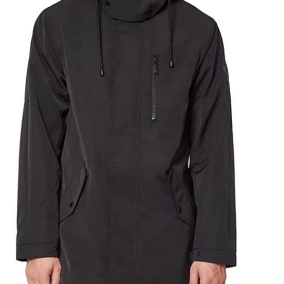 Coat - Picture 9 of 9